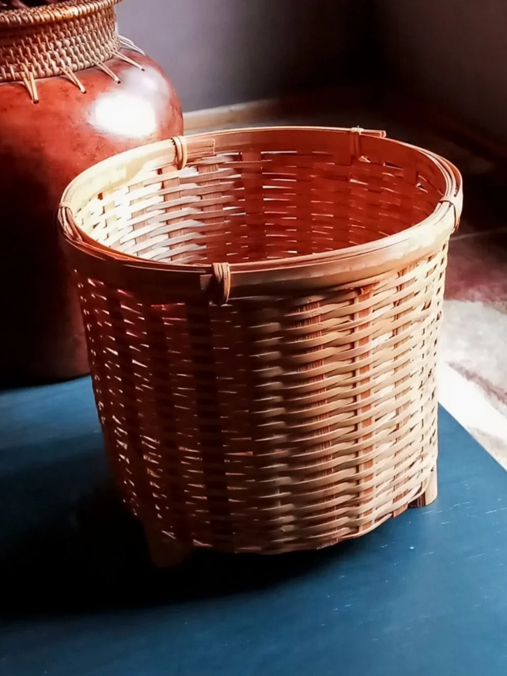 Vintage Mid-Century Footed Rattan Basket Planter-Petite 7x6 Boho Cachepot Nice!